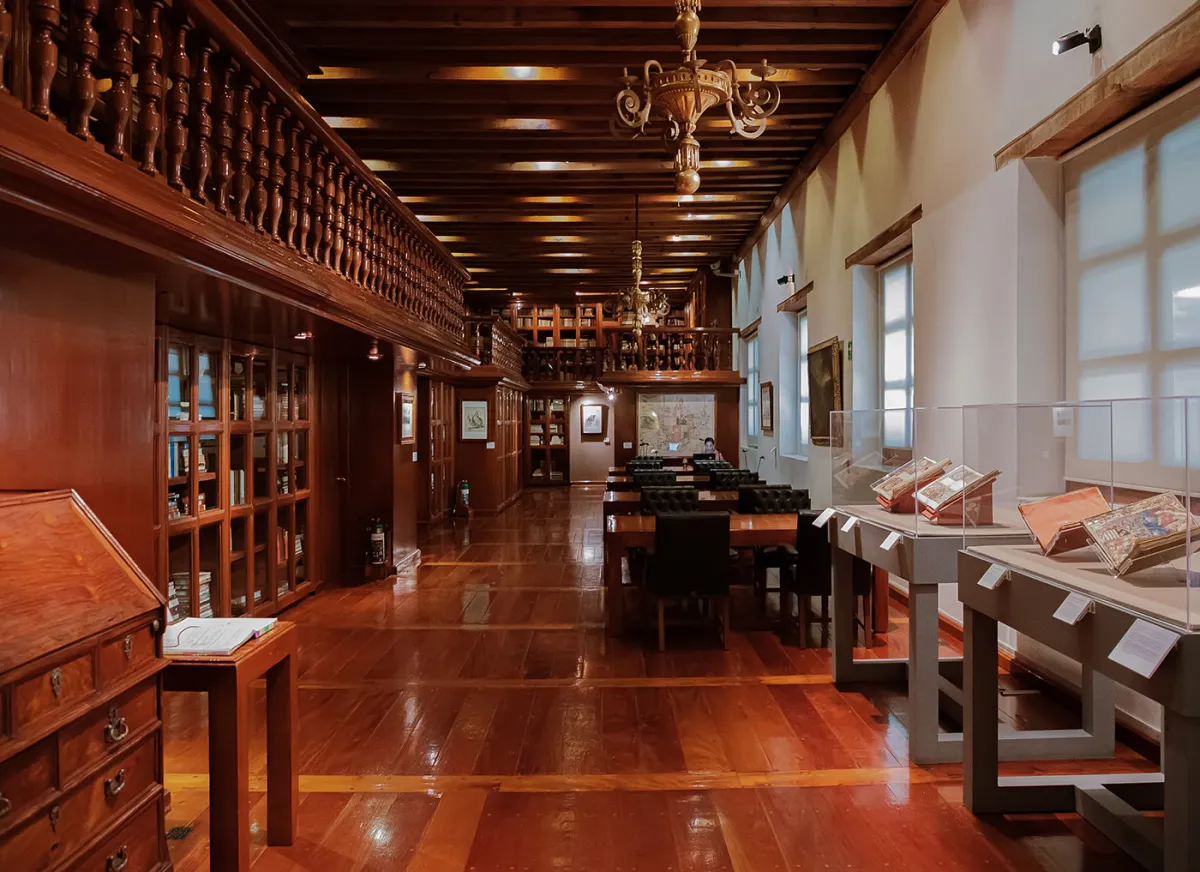 Visitas especiales | Biblioteca